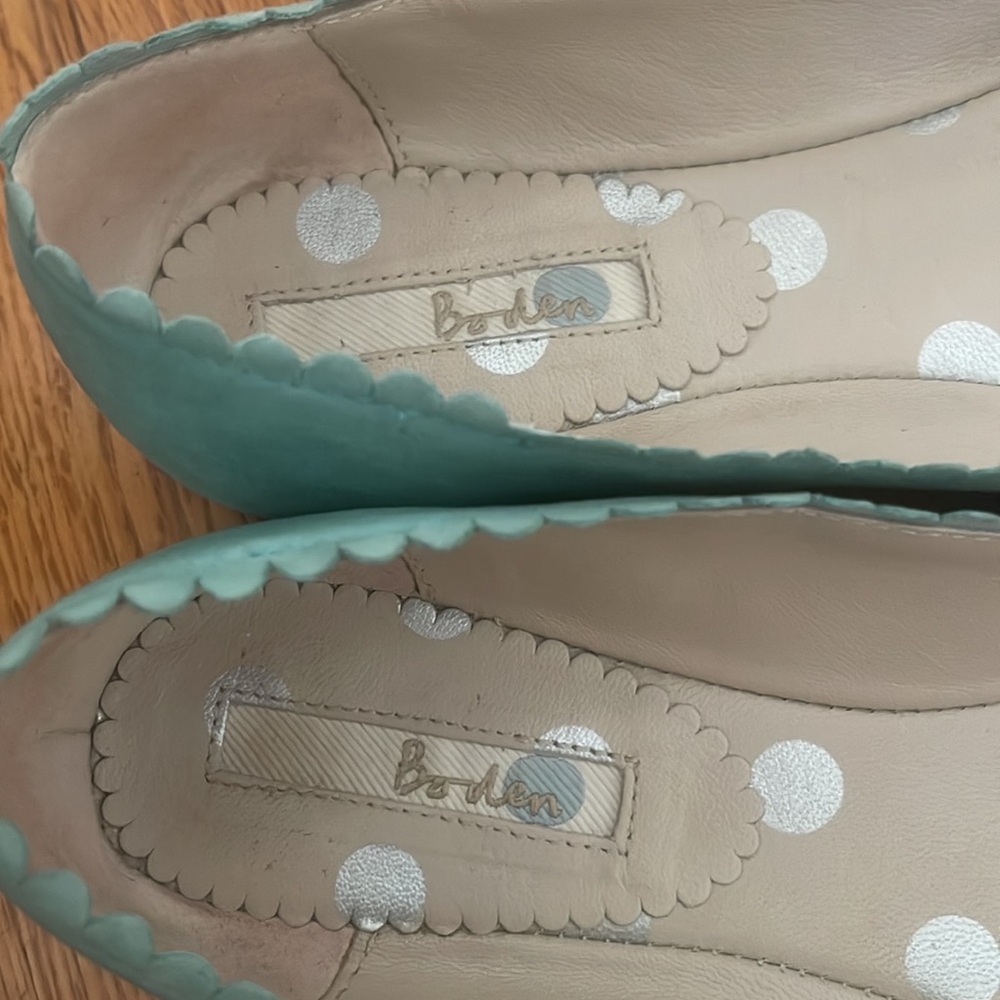 Boden Scalloped Ballet Flats - suede teal - size 7 - Picture 4 of 5